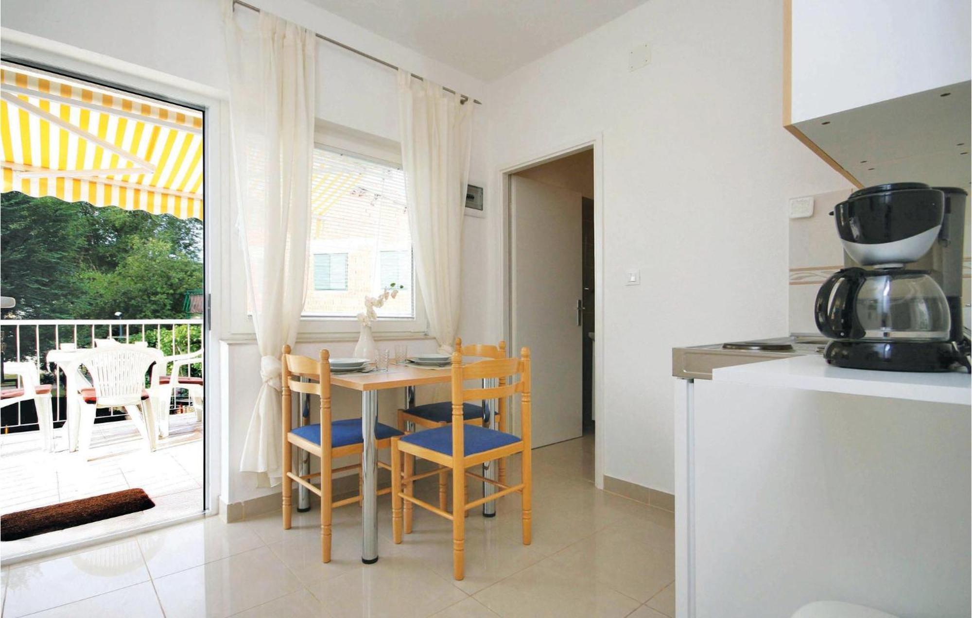 Apartment Raslina Lxvi 外观 照片